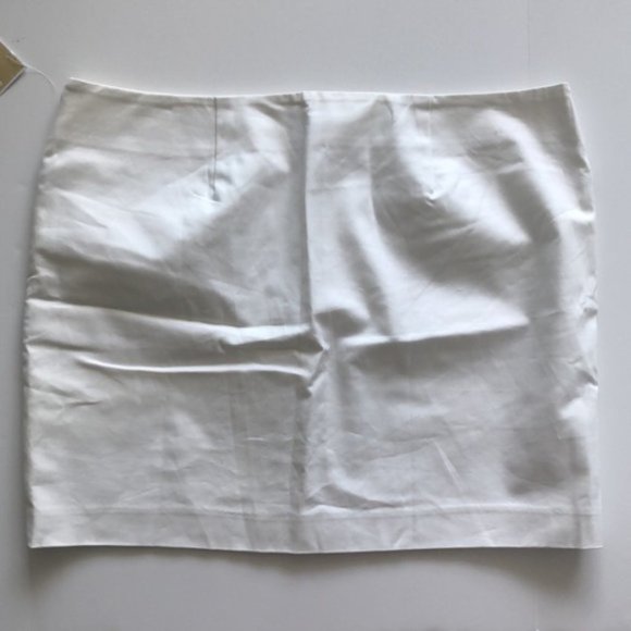 Michael Kors White Short Skirt w zip accents Size 14 - Picture 6 of 10